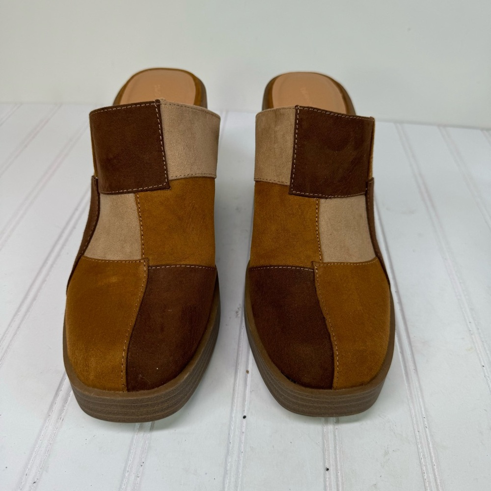 Universal Threads Tess Patchwork Brown Clogs - image 3